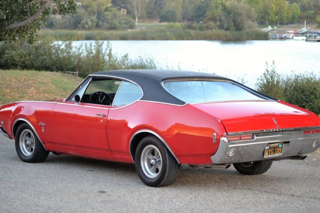1968 Oldsmobile Cutlass Hardtop - photo 2