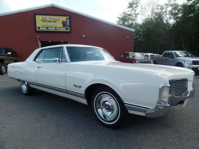 1968 Oldsmobile Ninety Eight Coupe Cold A/C Clean Fully serviced, Ready to enjoy 1968 Oldsmobile Ninety-Eight Coupe