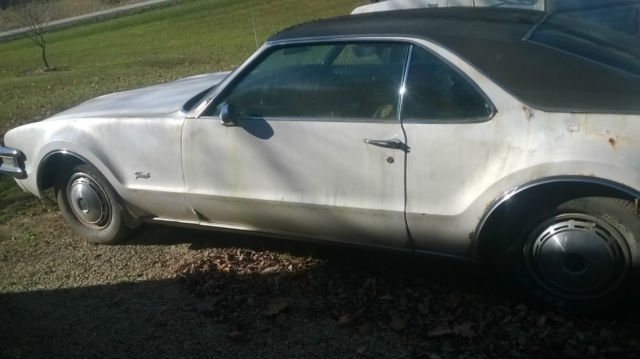 1968 Oldsmobile Toronado 2 Door Hardtop - photo 8