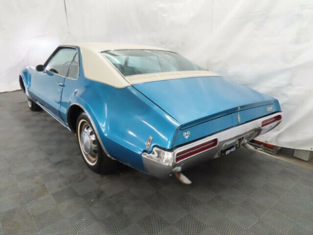 1968 Oldsmobile Toronado . - photo 3