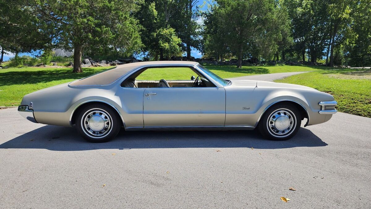 1968 Oldsmobile Toronado - Awesome Survivor! - photo 9