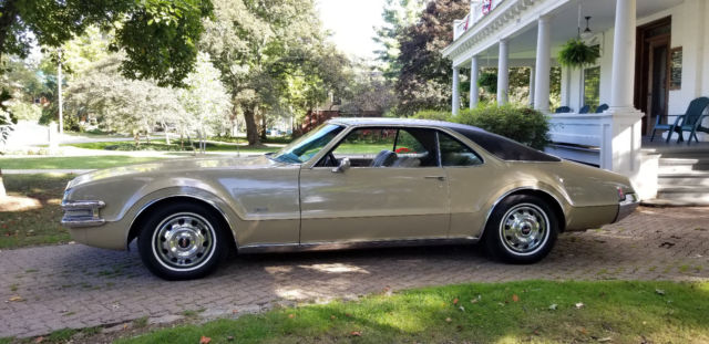 1968 Oldsmobile Toronado **TWO OWNER TIME CAPSULE!!** NO RESERVE 1968 Oldsmobile Toronado Deluxe