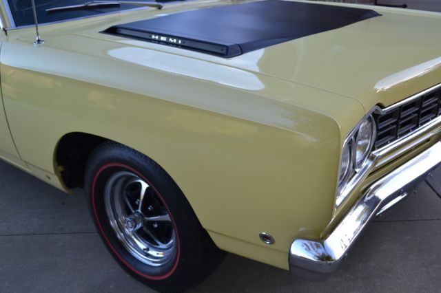 1968 Plymout RoadRunner 426 HEMI 4 Speed 1969 1970 1971 1968 Plymouth Road Runner Coupe