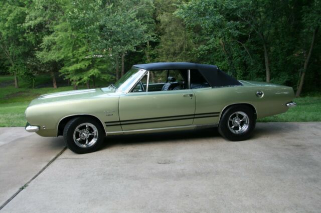 1968 Plymouth Barracuda Convertible Resto-Mod 1968 Plymouth Barracuda Convertible