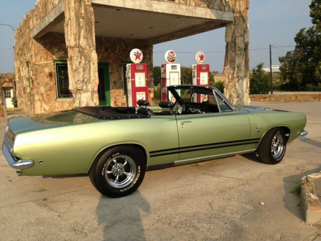 1968 Plymouth Barracuda Convertible - photo 2