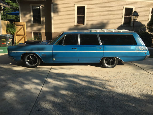 1968 Plymouth Custom Suburban - photo 3