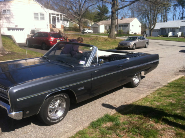 1968 plymouth fury 3 convertible factory ac 59000 miles mint condition... 1968 Plymouth Fury