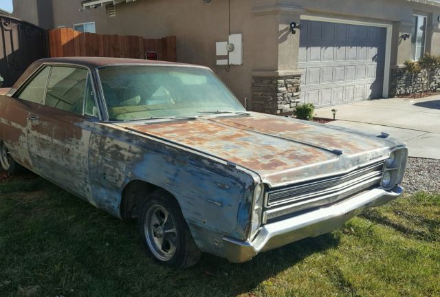 1968 Plymouth Fury Fury III - photo 2