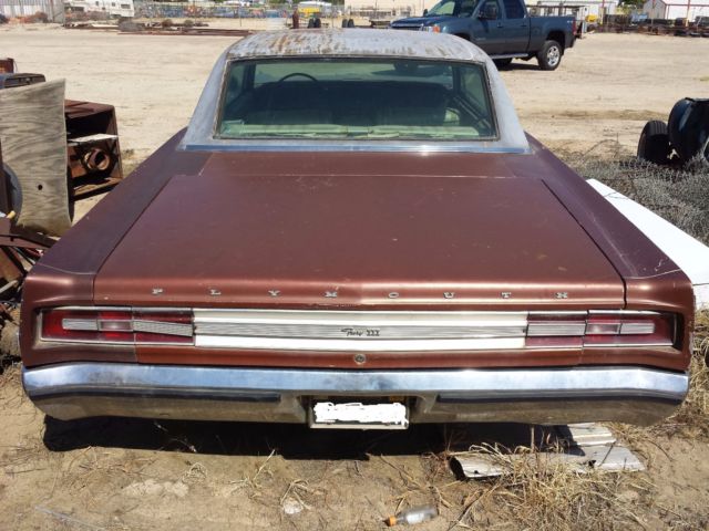 1968 Plymouth Fury III California black plate, factory AC 1968 Plymouth Fury III