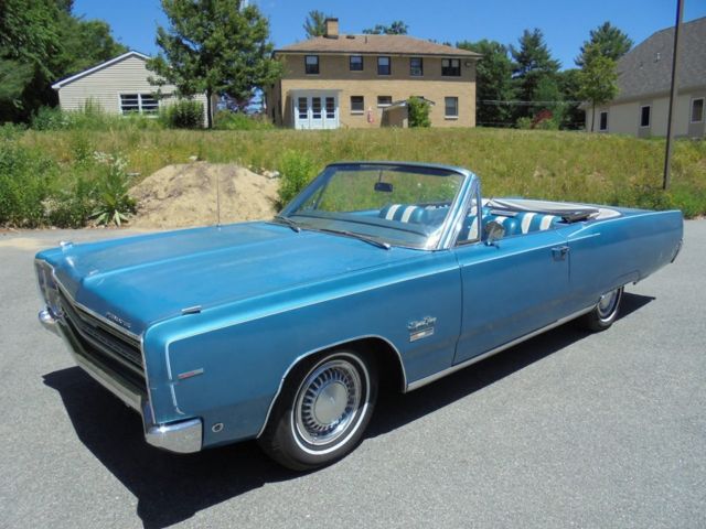 1968 Plymouth Fury sport convertible 4-SPEED 1968 Plymouth Fury
