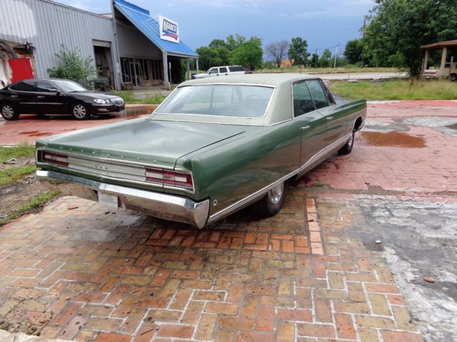 1968 Plymouth Fury VIP Hardtop 4-Door - photo 10