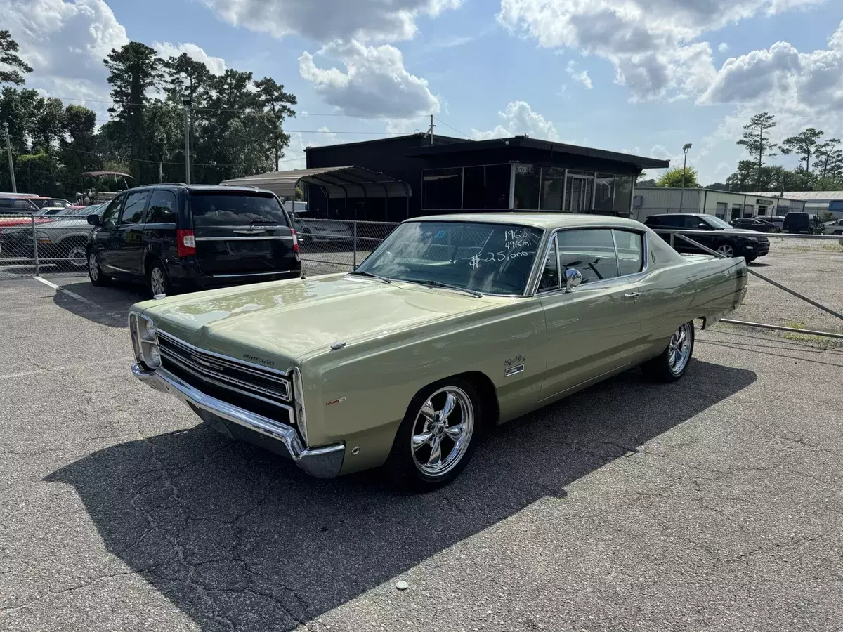 1968 Plymouth Gran Fury Green 1968 Plymouth Fury