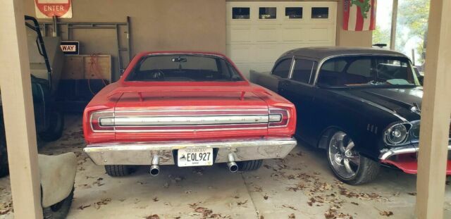 1968 plymouth road runner, classic car, muscle car, antique beauty 1968 Plymouth Road Runner