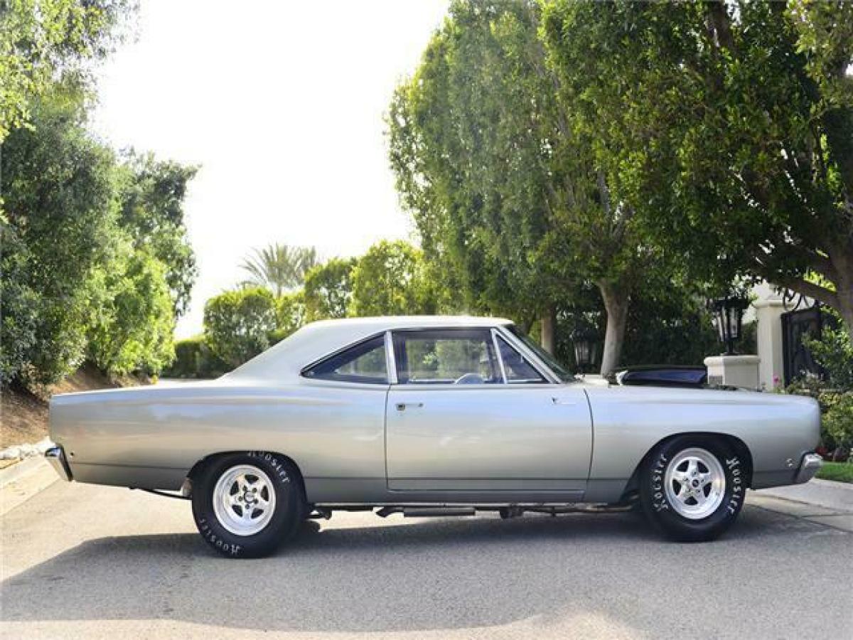 1968 Plymouth Roadrunner J Code Hemi (Nostalgic Race Car) - photo 11