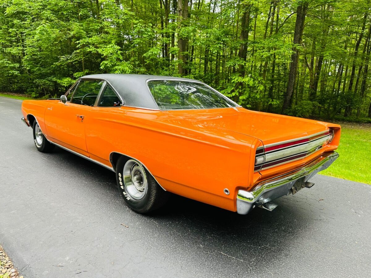 1968 Plymouth Roadrunner - photo 2