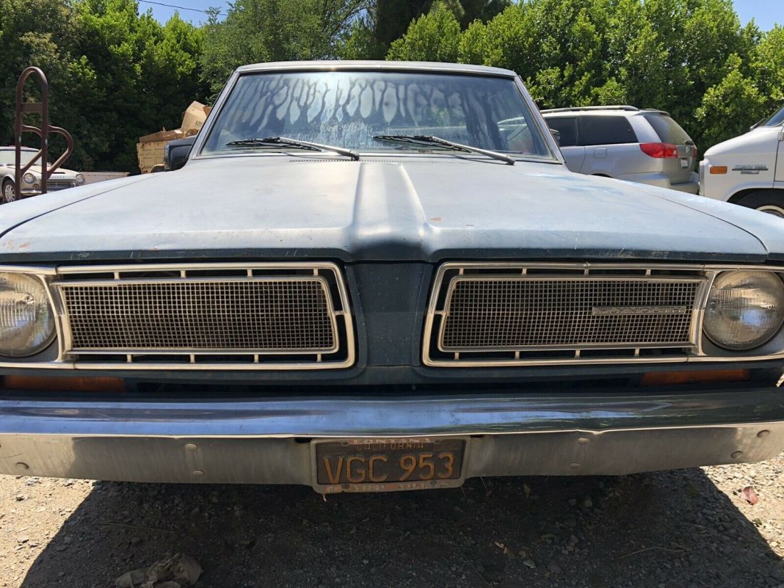 1968 Plymouth Valiant 2 door sedan - photo 6