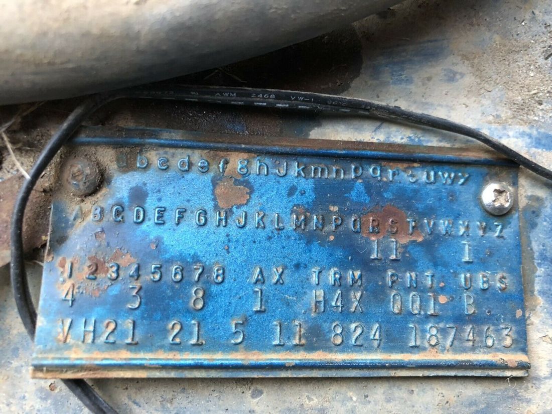 1968 Plymouth Valiant 2 door sedan - photo 8