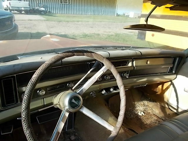 1968 Pontiac Bonneville No trim field - photo 12