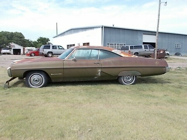 1968 Pontiac Bonneville No trim field - photo 3