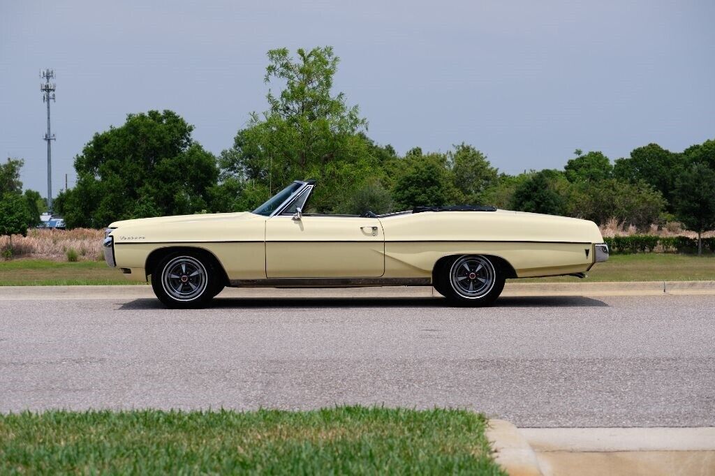 1968 Pontiac Catalina Venture Convertible, 428, 4 Speed, Air Conditionin - photo 2