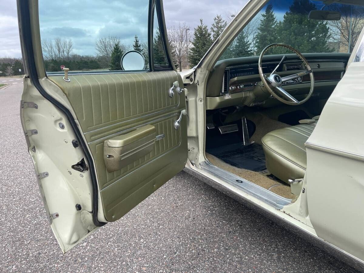 1968 Pontiac Executive - photo 10