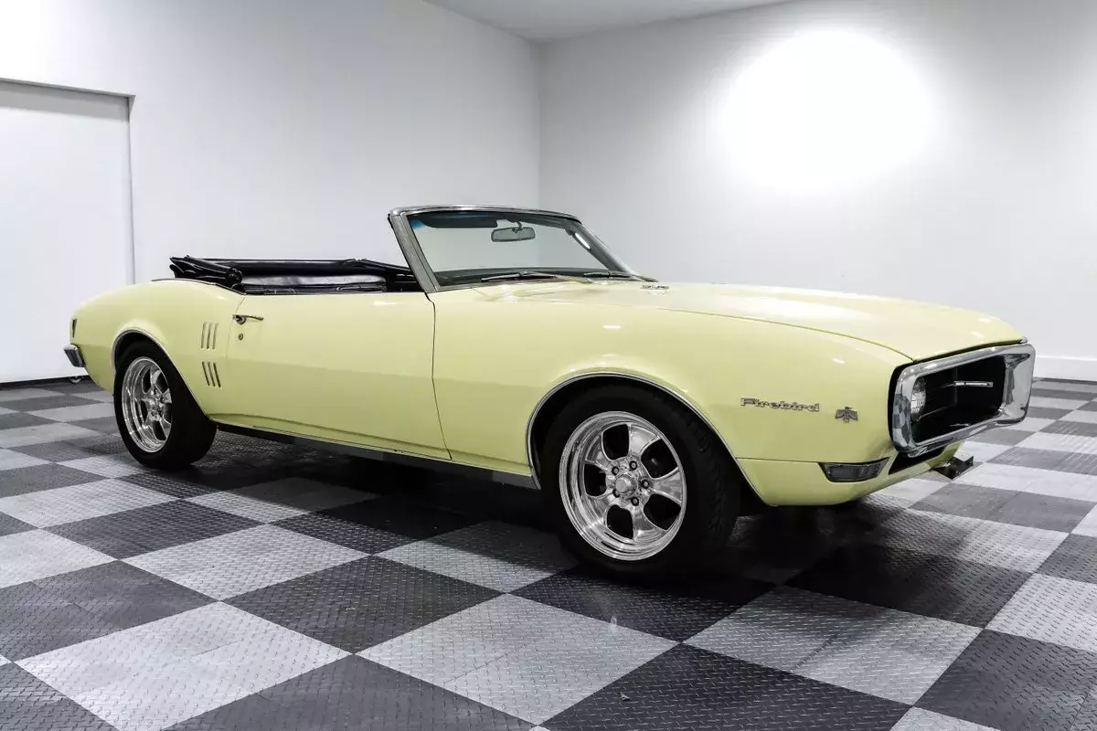1968 Pontiac Firebird 33743 Miles Yellow Convertible 350 Pontiac V8 2 Speed Aut 1968 Pontiac Firebird