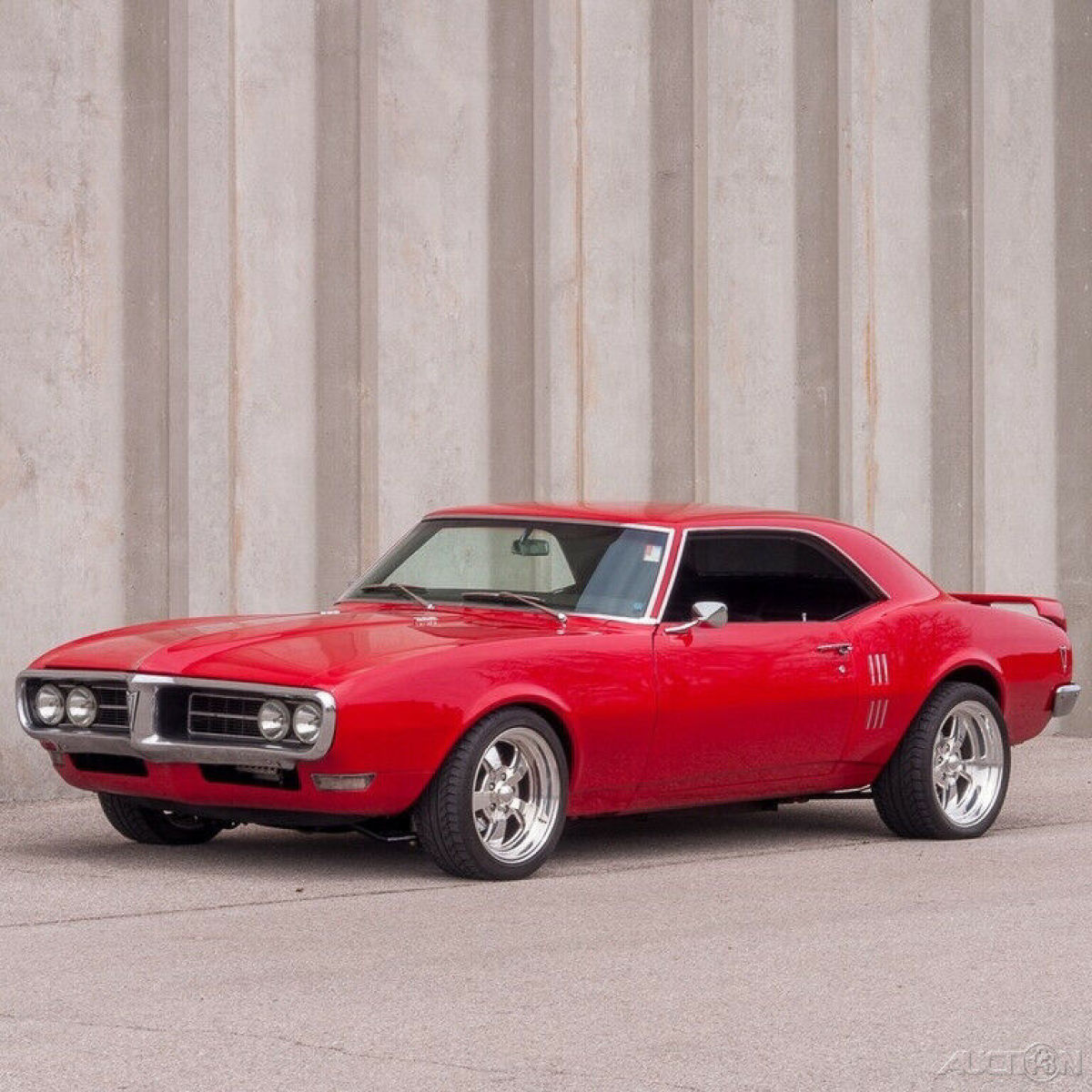 1968 Pontiac Firebird Hardtop Restomod