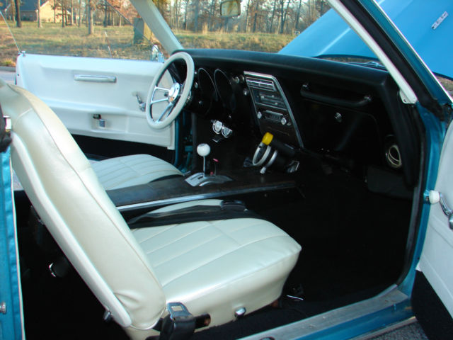 1968 Pontiac Firebird - photo 11