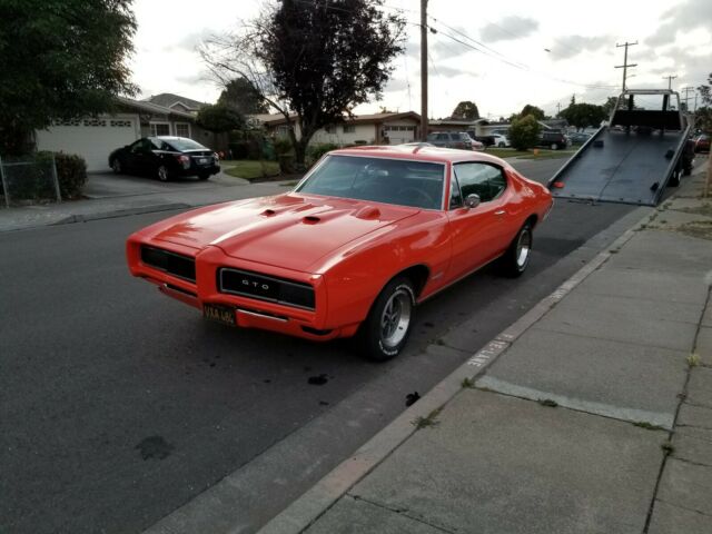 1968 Pontiac GTO 242 Numbers Matching 400, AC, PHS,PW TILT POSI REAR VERY NICE! 1968 Pontiac GTO 1968 Pontiac GTO 400, Numbers Matching 400, AC,PW