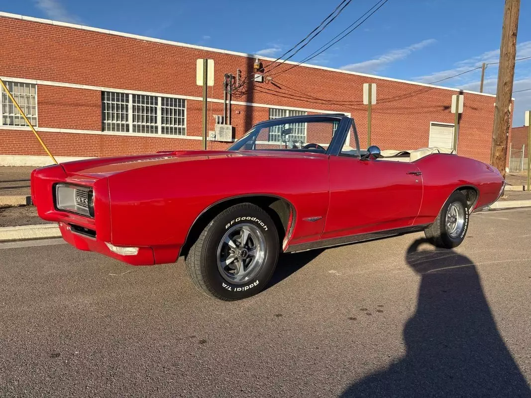 1968 Pontiac GTO 4-speed and cold A/C - photo 9