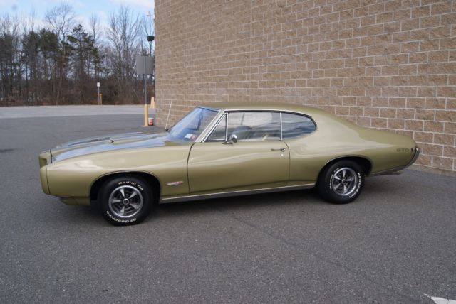 1968 Pontiac GTO GTO - photo 2