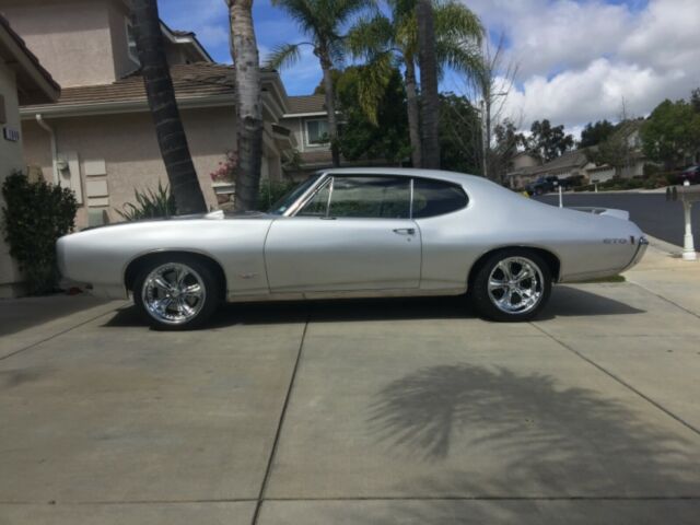 1968 Pontiac GTO Numbers Matching Frame-Off Restore 1968 Pontiac GTO