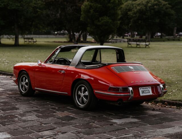 1968 Porsche 911 L Soft Window Targa - photo 10