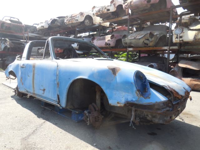 1968 Porsche 912 Targa Soft Window Project Car for Parts or Restoration SWB SWT 1968 Porsche 912 1968 Porsche 912 Targa Soft Window Project Car for