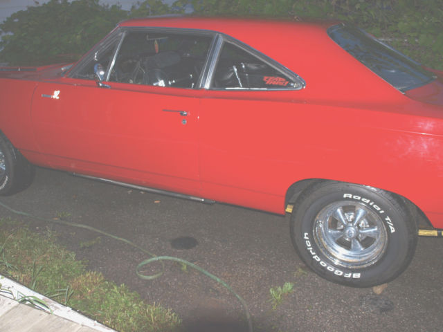 1968 Road Runner, Torch Red, BLK INT. 440 ci 4spd trans, Craiger wheels,37,000mi 1968 Plymouth Road Runner