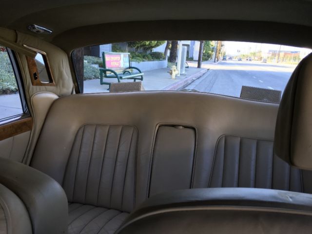 1968 Rolls-Royce Silver Shadow left hand drive - photo 11