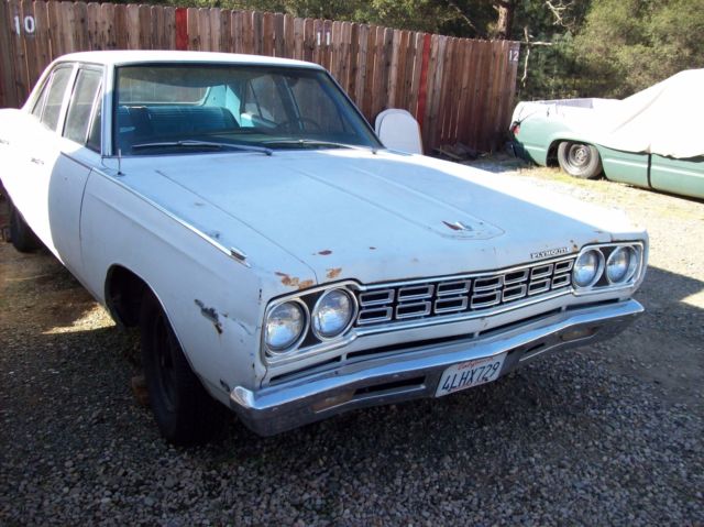 1968 Satelitte project or parts car. Clean title! 1968 Plymouth Satellite ukn