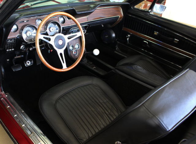1968 Shelby Mustang GT350R - photo 12