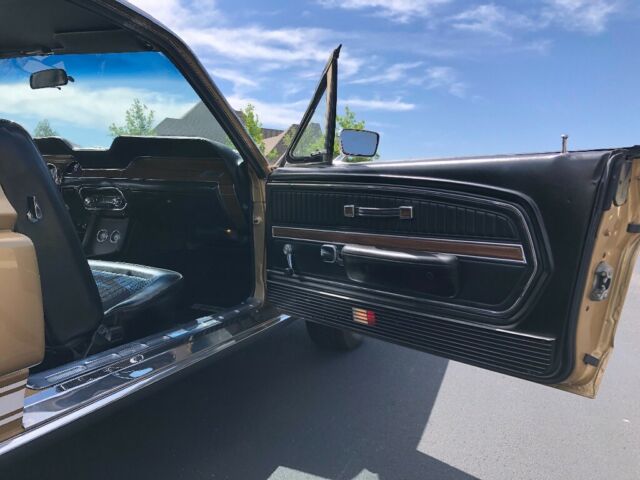 1968 Shelby Cobra GT 350 - photo 11