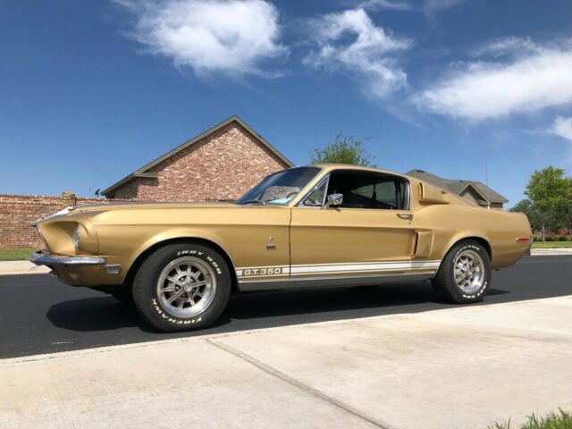 1968 Shelby Cobra GT 350 - photo 2