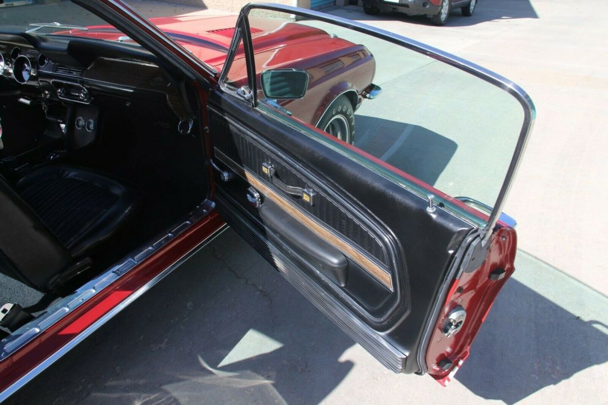 1968 Shelby Hertz GT350 Fastback - photo 12