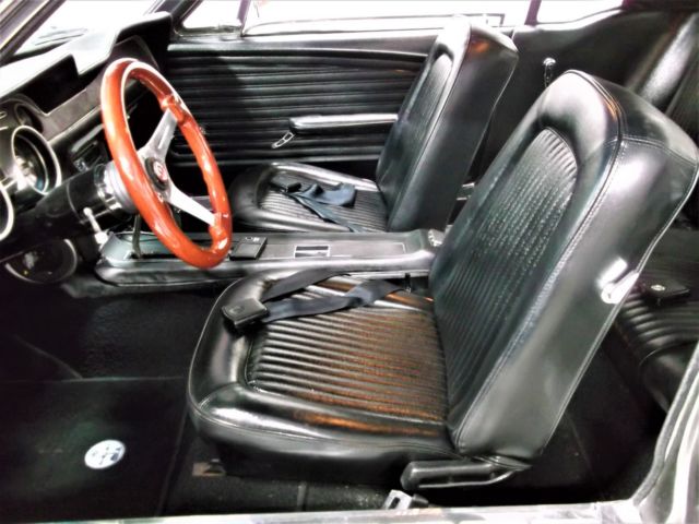 1968 Ford Mustang Shelby GT500E Coupe - photo 13