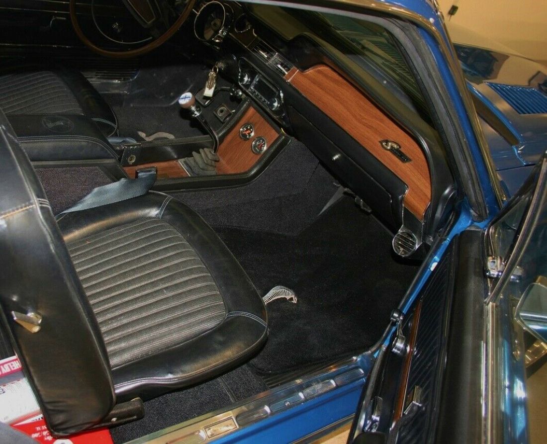 1968 Shelby GT500KR - photo 9
