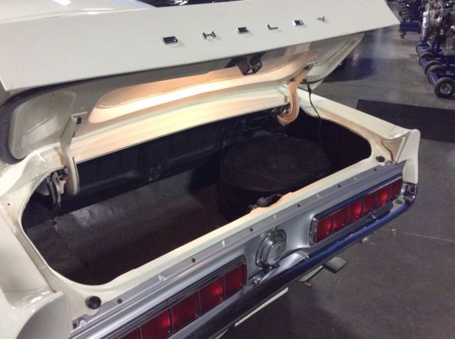 1968 Shelby Mustang GT350 Fastback - photo 10