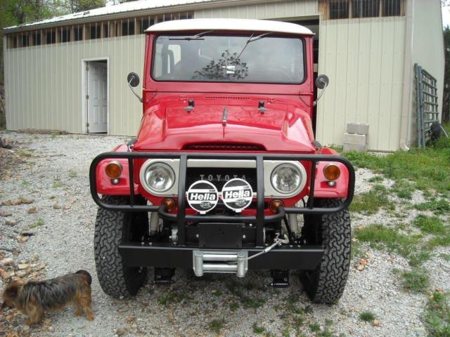 1968 Toyota FJ40 4X4 Super Clean from top to bottom! 1968 Toyota Land Cruiser