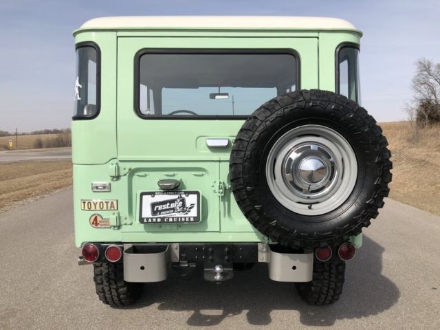 1968 Toyota Land Cruiser -- - photo 12