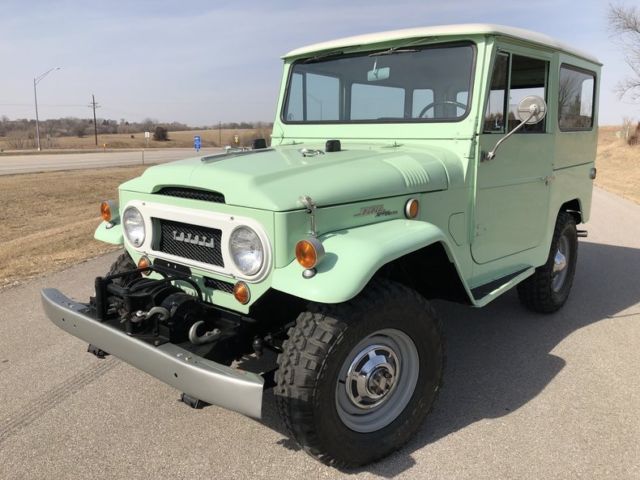 1968 Toyota Land Cruiser -- - photo 8