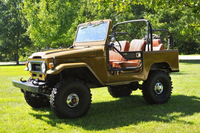 1968 Toyota Land Cruiser FJ40 - photo 2
