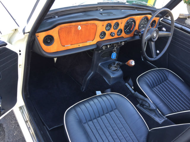 1968 Triumph Other TR5 PI Roadster - photo 9