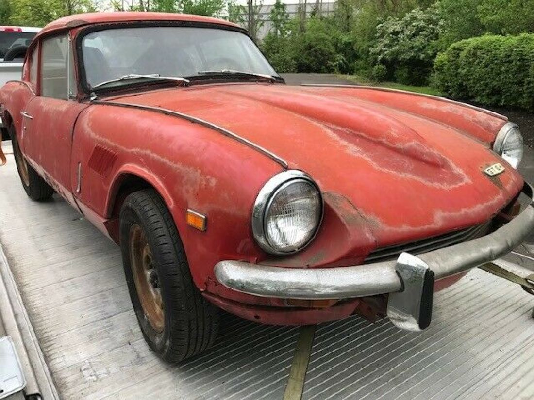 1968 TRIUMPH GT6+ plus COUPE 2 door SPITFIRE MKII roller w/ 2.0L I6 and gear box 1968 Triumph GT6